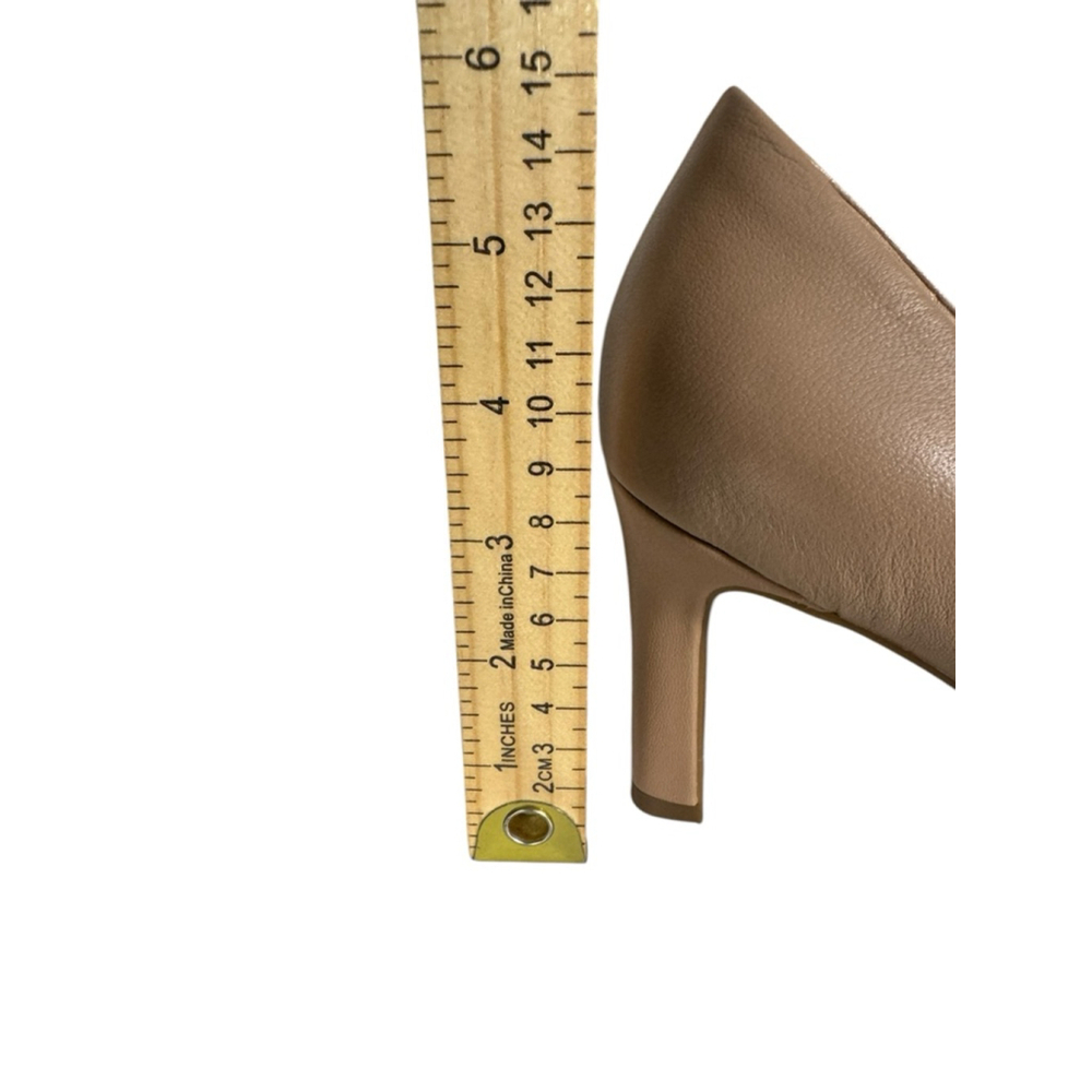Size 8 Clarks Warm Beige/Nude Leather Heels Ambyr2 Bradley Round Toe Classic - Picture 3 of 9